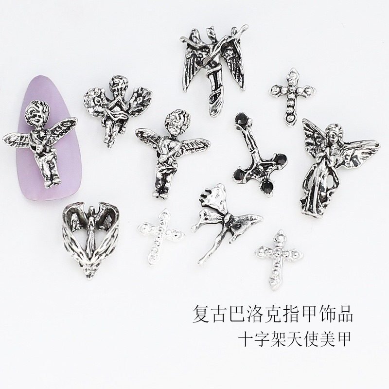 ห่อละ10ชิ้น จิวติดเล็บเท่ๆ พร้อมส่ง