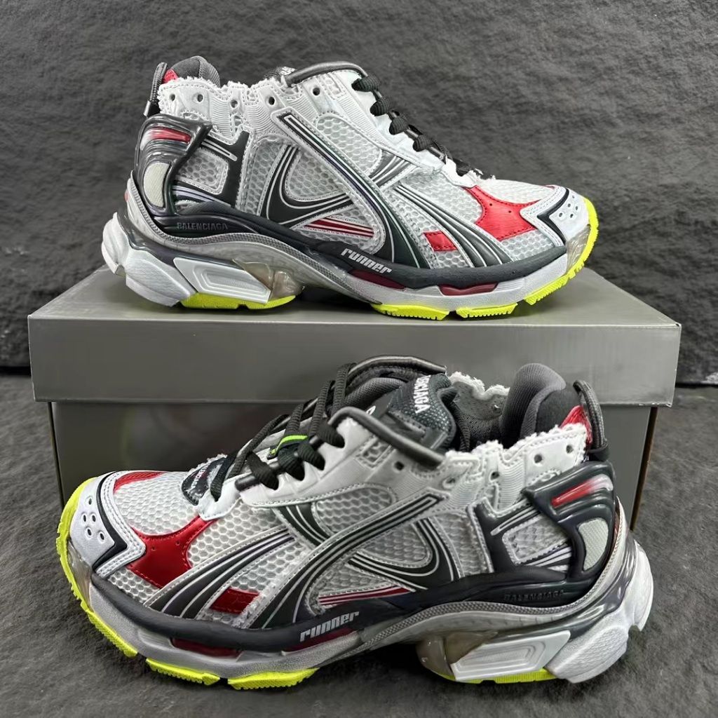 <สินค้าถ่ายจริง>รองเท้าผ้าใบ Balenciaga Runner สำหรับผู้ชายและผู้หญิง