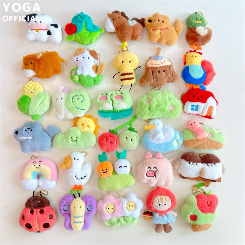 พร้อมส่ง กล่องสุ่ม “ หนูน้อยหมวกแดง “ พวงกุญแจ Little Red Riding Hood ตุ๊กตาห้อยกระเป๋า blind box keychain 46120