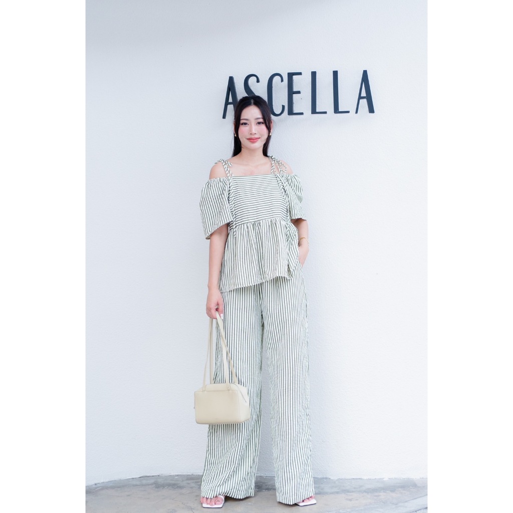 M1481 ชุดเซทลายรุ่นใหม่ล่าสุดเนื้อผ้าดีมากใส่แยกก็ดี ทรงสวยสุดดด ดำ กรม เขียวพร้อมส่ง 390-ท