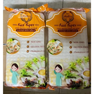 ( 2 แพ็ค ) แผ่นแป้งตราต้นข้าว แผ่นแป้งสลัดโรล แบบตัดครึ่ง ขนาด 11 x 22 เซน ถุงละ 500 กรัม