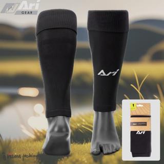 ถุงเท้าฟุตบอลตัดข้อสำเร็จรูป อาริ สีดำ /สีขาว ARI SLEEVE SOC…