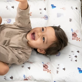 Minikind Changing Mat เบาะรองเปลี่ยนผ้าอ้อม ผลิตจาด PVC ทำให้ง่ายต่อการเช็ดทำความสะอาด