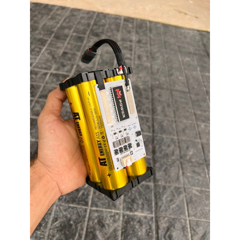 แบตเตอรี่ฟอตเฟต 4S 13.4V 15,000mAh /15A BMS 30-50A+Active Balance 1.5Aในตัว