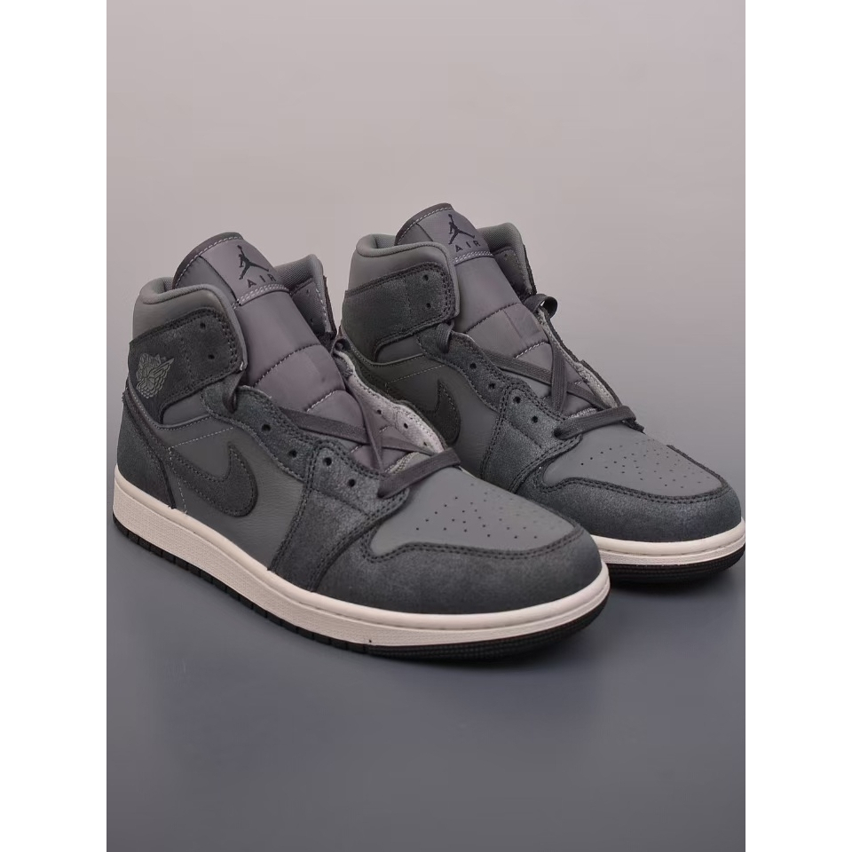 Nike Air Jordan 1 Mid Smoke สีเทา FJ3400-001