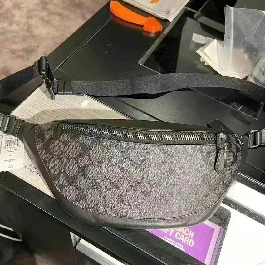พร้อมส่ง🔥 Outlet ปลอดภาษี กระเป๋าผู้ชาย coac h แท้ กระเป๋าคาดเอวผู้ชาย F78777 Crossbody Bag