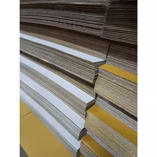 แผ่นกระดาษลูกฟูกสีขาว กระดาษลัง งานศิลปะ ขนาด 61x90 cm., 45x61 cm., 30.5x45 cm. ลอนB 3 ชั้น /แพ็คละ 10-25 แผ่น