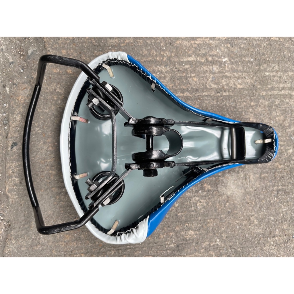 [ของแท้] อานจักรยาน อานแบบสปอร์ต อานจักรยานแม่บ้าน มีเหล็กจับด้านหลัง ตราห่าน/แมงป่องแท้ - รูปที่ 3