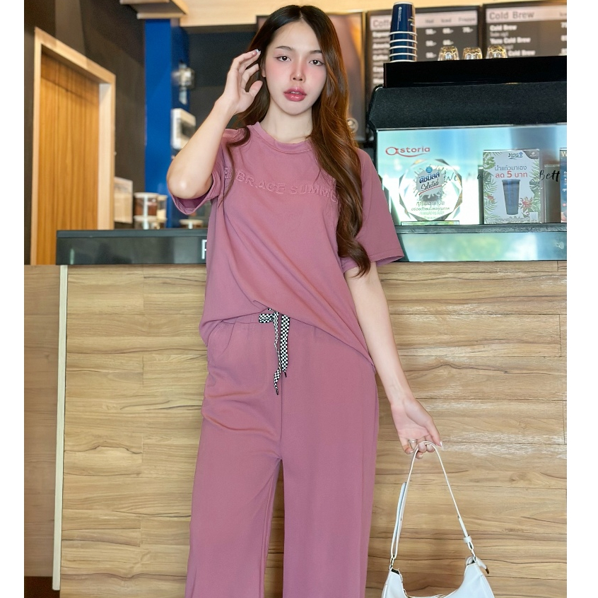 NEW CODชุดเซ็ทสาวอวบ ผู้หญิง เสื้อ+กางเกงขายาว ไซส์ใหญ่ เสื้อยืดปักลายตัวอักษรนูน แฟชั่นผู้หญิงสไตล์เกาหลี
