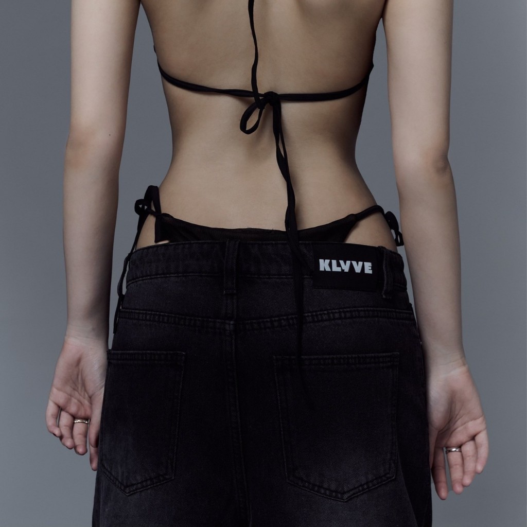 Extraordinary baggy jeans (Black)