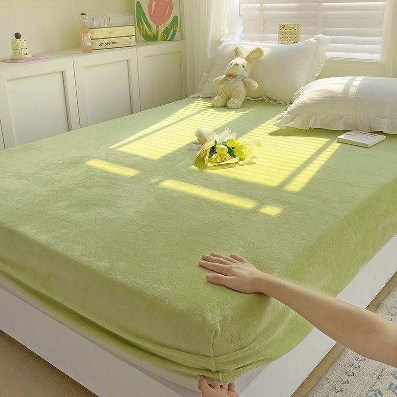 เครื่องนอน 3.5 ฟุต ผ้าปูที่นอน 5 ฟุต ผ้าคลุมเตียงขนแกะปะการัง ให้อบอุ่น