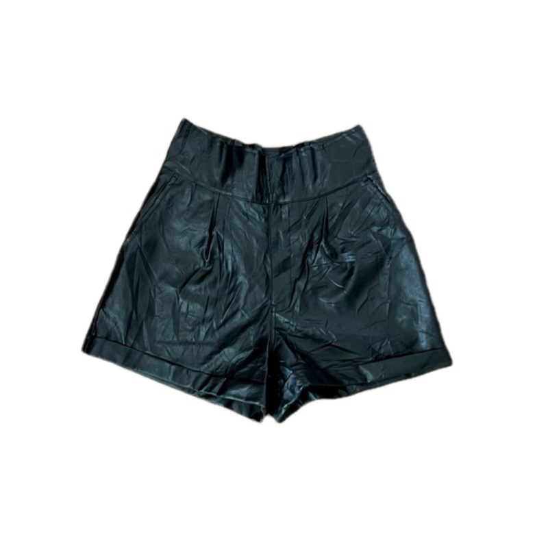 GRL กางเกงหนังขาสั้น สภาพใหม่กริบ