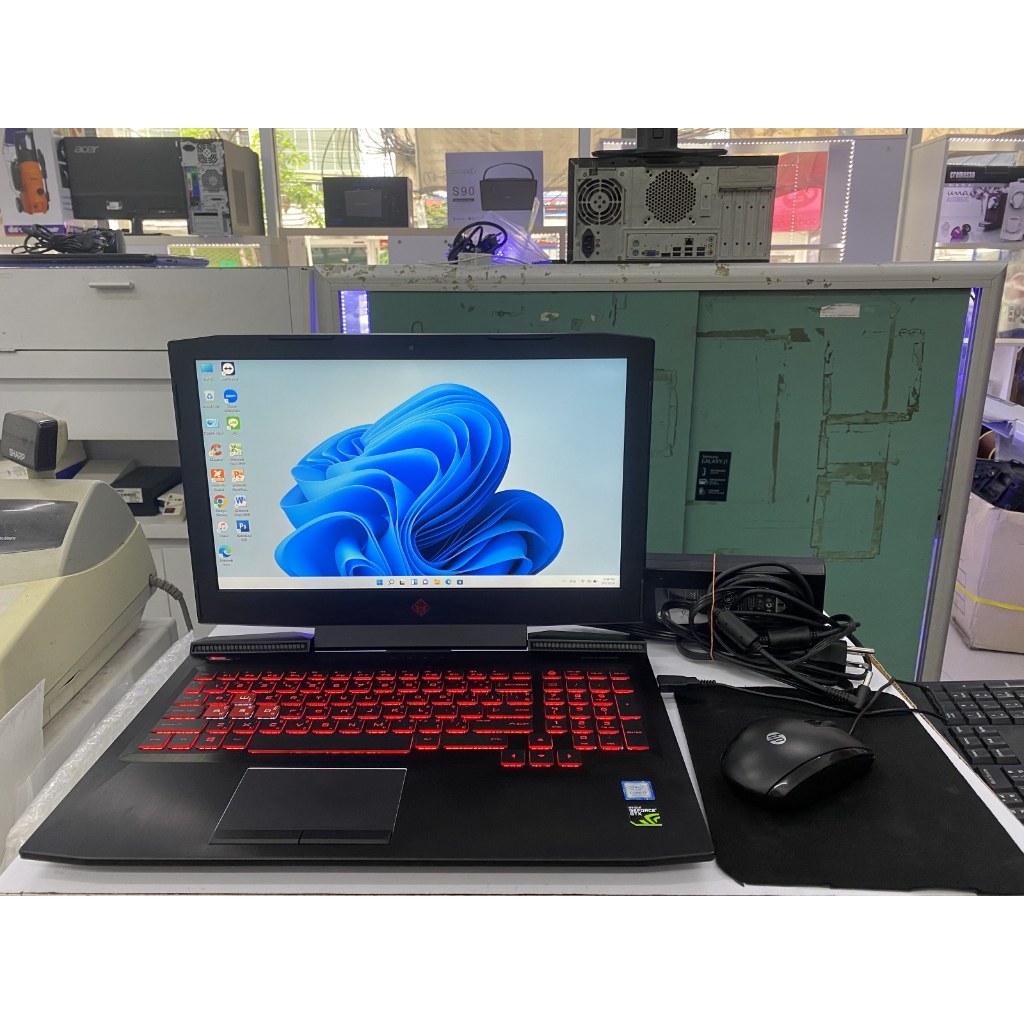 OMEN HP - 15-CE084TX i7 Gen 7  แบตหลายชัวโมง สภาพสวย ราคาถูกใจ