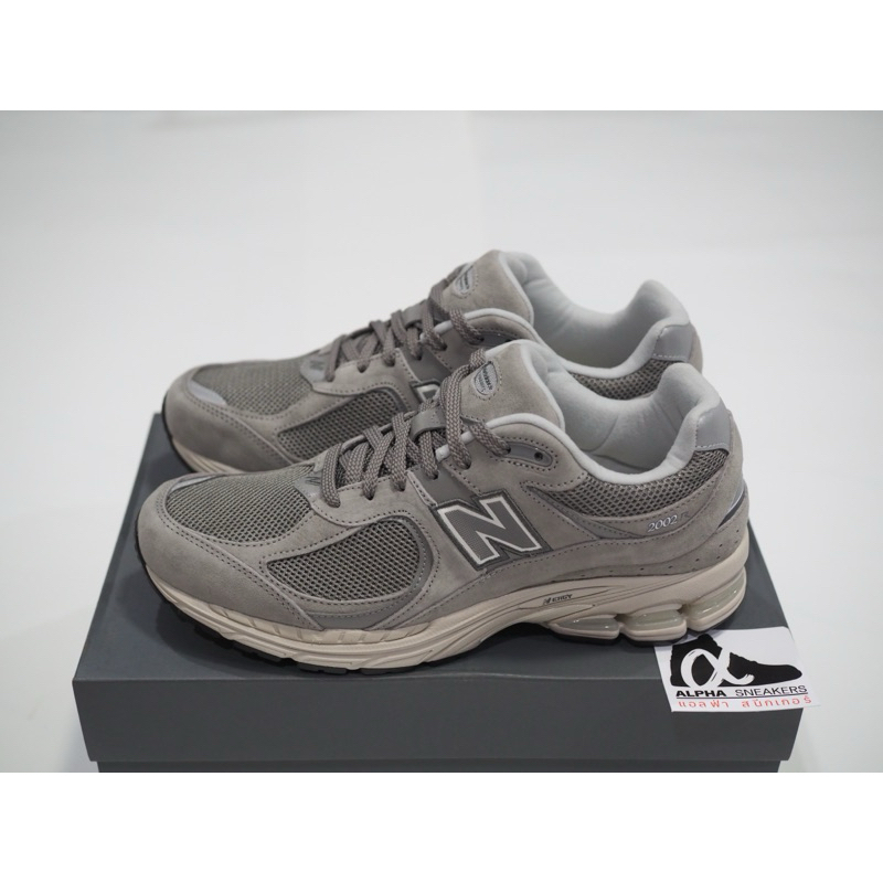 รองเท้า New Balance 2002RC ของแท้100% (พร้อมส่ง)