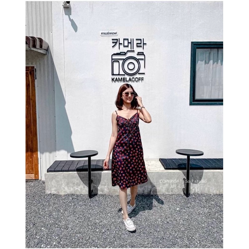 dress จากร้าน soi7studio