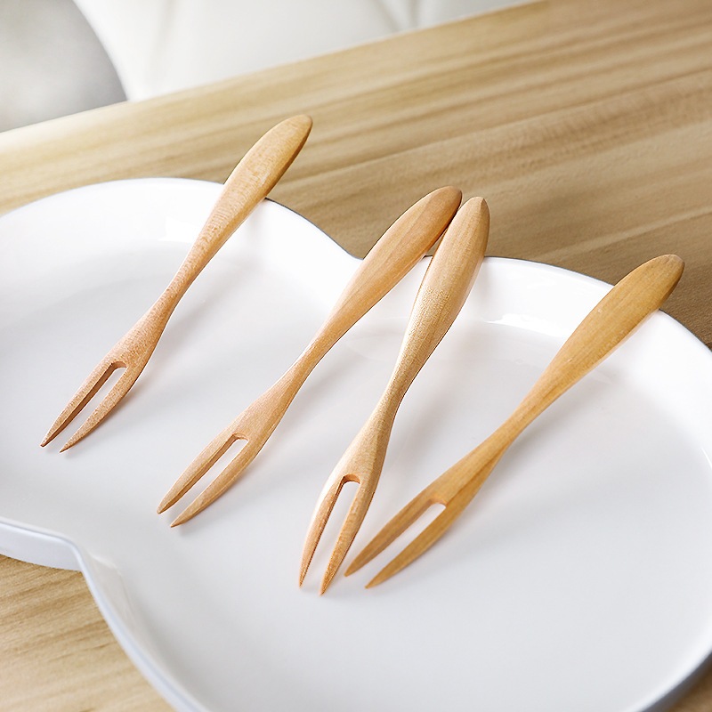 ShopAt.Two[ST-3123] ส้อมจิ้มผลไม้สไตล์มินิมอล ทำจากไม้ธรรมชาติ น้ำหนักเบา