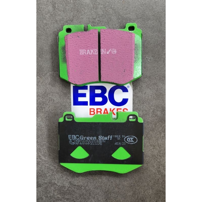 ผ้าเบรค EBC Brakes/ ผ้าเบรคหน้า Mercedes Benz W205, C205, W213 AMG