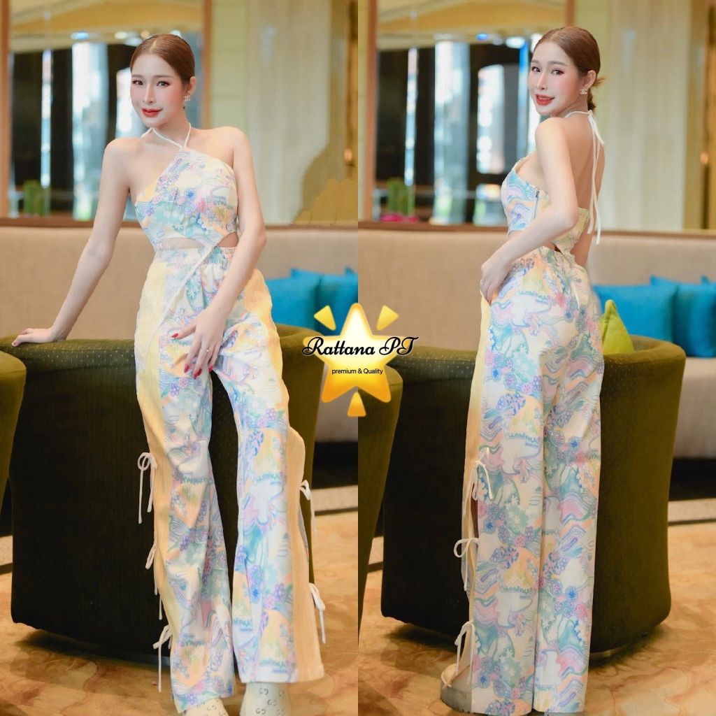 Rattana Size XS RTN116 ชุดเซต 2 ชิ้น เสื้อครอปสายผูกคล้องคอ แมทช์กับ กางเกงขายาว ผู้หญิง Clothing