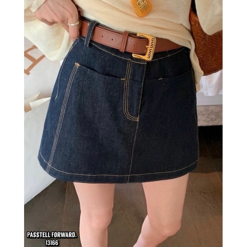 🇰🇷New🇰🇷  Korea darim denim skirt with brown belt กระโปรงสั้นผ้ายีนงานสวย งานป้ายdarim มาพร้อมเข็มขัด