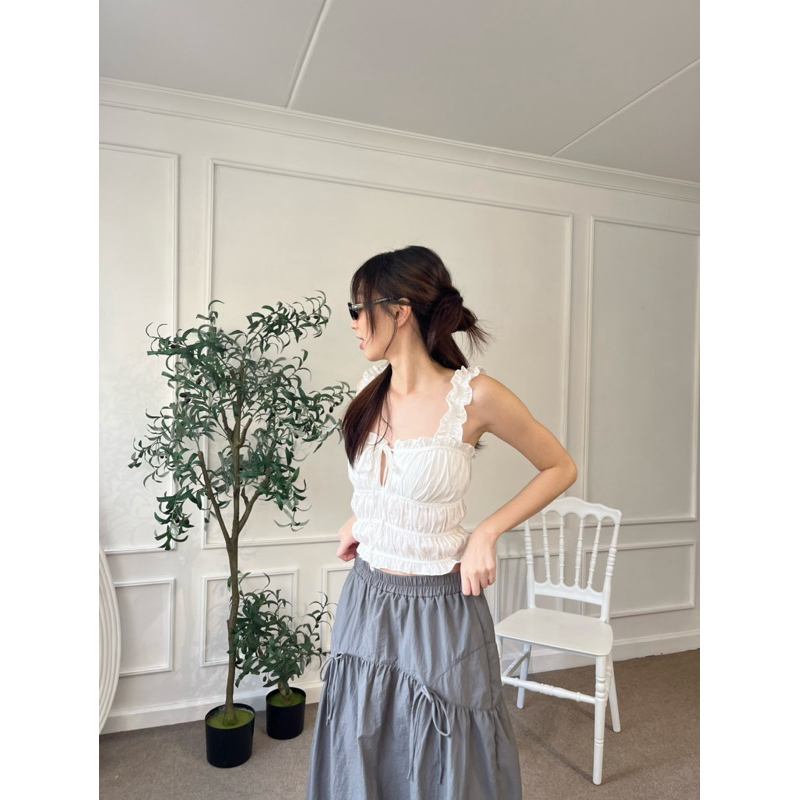 Gummy top - เสื้อแขนกุดดีเทลแขนย่น จั๊มเอว สม้อคตัว มีลายผ้า ด้านหน้าเย็บ2ชั้น (nita.bkk) - รูปที่ 2