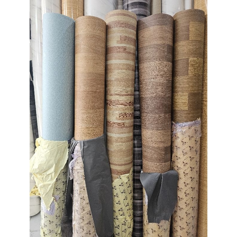 เสื่อน้ำมัน ผิวทราย (ยกม้วน) ส่งฟรี แบบหนา หนา 0.8 มิล ด้านหลังเป็นยาง ทนทาน ปูเรียบสนิท