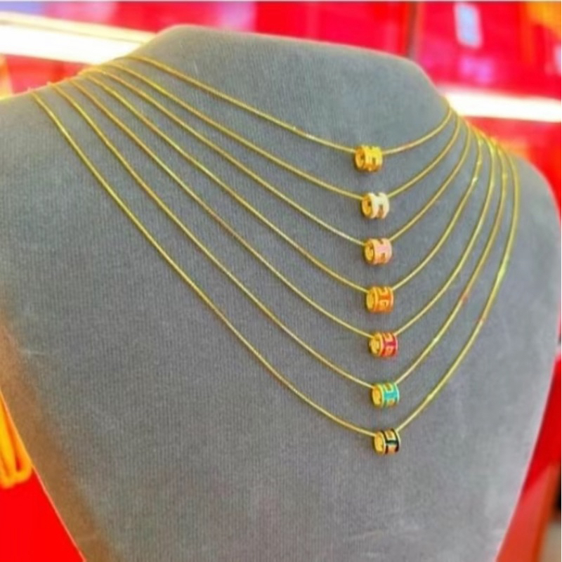 สร้อยคอพร้อมจี้ H งานลงยา 18,20 นิ้ว