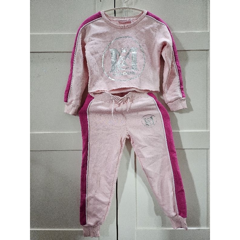 [Used] ชุด set กันหนาว MCKENZIE size 6-7 yrs