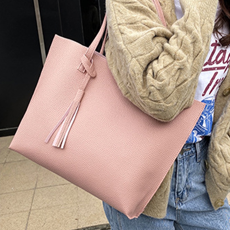 Luckkyshoes ใหม่มาแรง กระเป๋าสะพายผู้หญิง ดีเทลสวยใบใหญ่ใส่ของได้เยอะ แรงมาก รุ่นนี้ไม่มีไม่ได้แล้ว มีให้เลือกหลากหลายสี