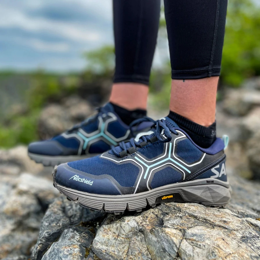 รองเท้าวิ่ง SALMING Recoil Trail Women - Blue ผู้หญิง