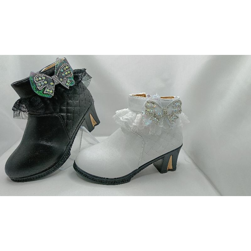Ma246(size 31-36)รองเท้าบูทงานหุ้มข้อมีซิปด้านข้างประดับโบว์สวยงามมีสีดำสีขาว