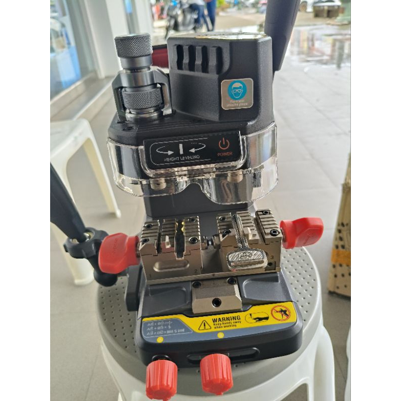 เครื่องทำกุญแจ xhorse xp007c