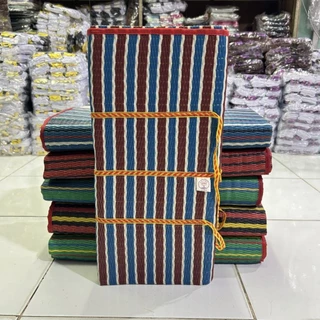 เสื่อ3พับผื่นใหญ่ขนาด5ฟุต134×177cm งานดีงานไทยผ้าหนาร้านคละสีไห้สินค้ามีพร้อมส่งจ้า