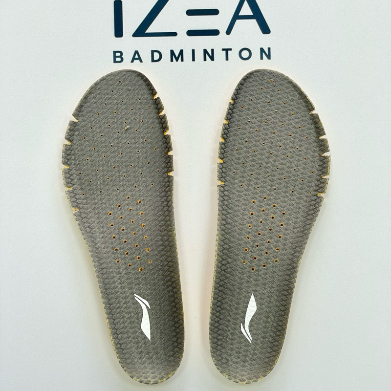 Li-Ning แผ่นรองรองเท้า พื้นรองเท้า insole นุ่ม เพื่อให้รองเท้ากระชับขึ้น