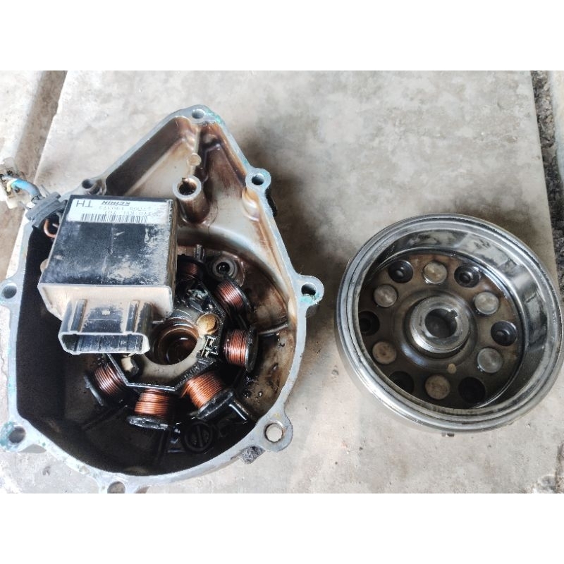 ชุดไฟ125iบังลมไม์ฟ้า ปี54