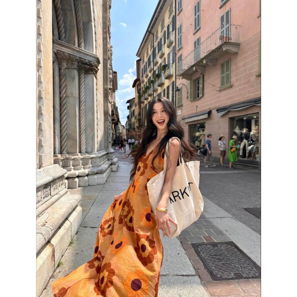 Mogwany พรี Tawan Dress เดรสยาวลายดอกไม้ น่ารักมาก ผ้าดีมีซิปข้าง ใส่เที่ยวคาเฟ่,ทะเล,ภูเขา สวยมากๆค่า