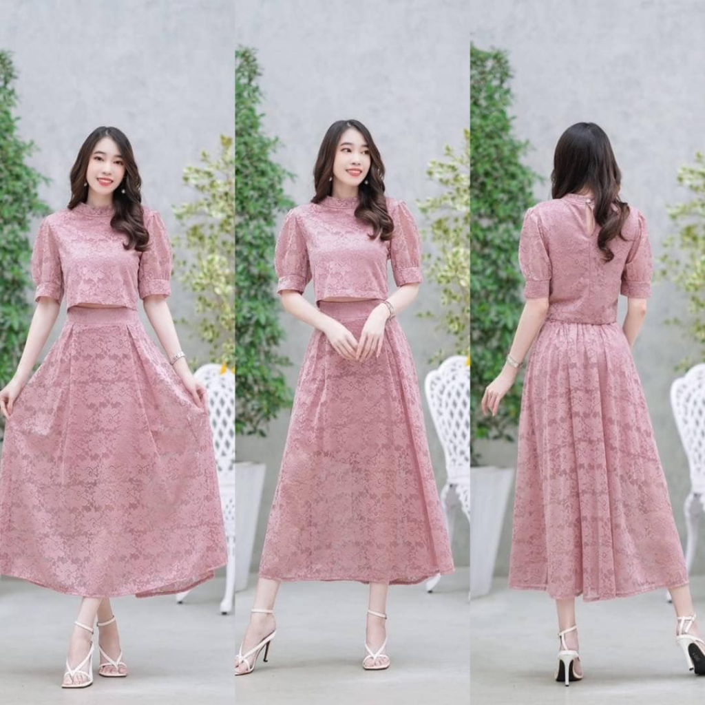 ชุดลูกไม้ ใส่งานบุญ งานบวช บวชนาค ใส่ไปงานเลี้ยง งานแต่ง ใส่เท ชุดเซตเสื้อครอป กระโปรงยาว  สีขาว ดำ ชมพู พร้อมส่ง