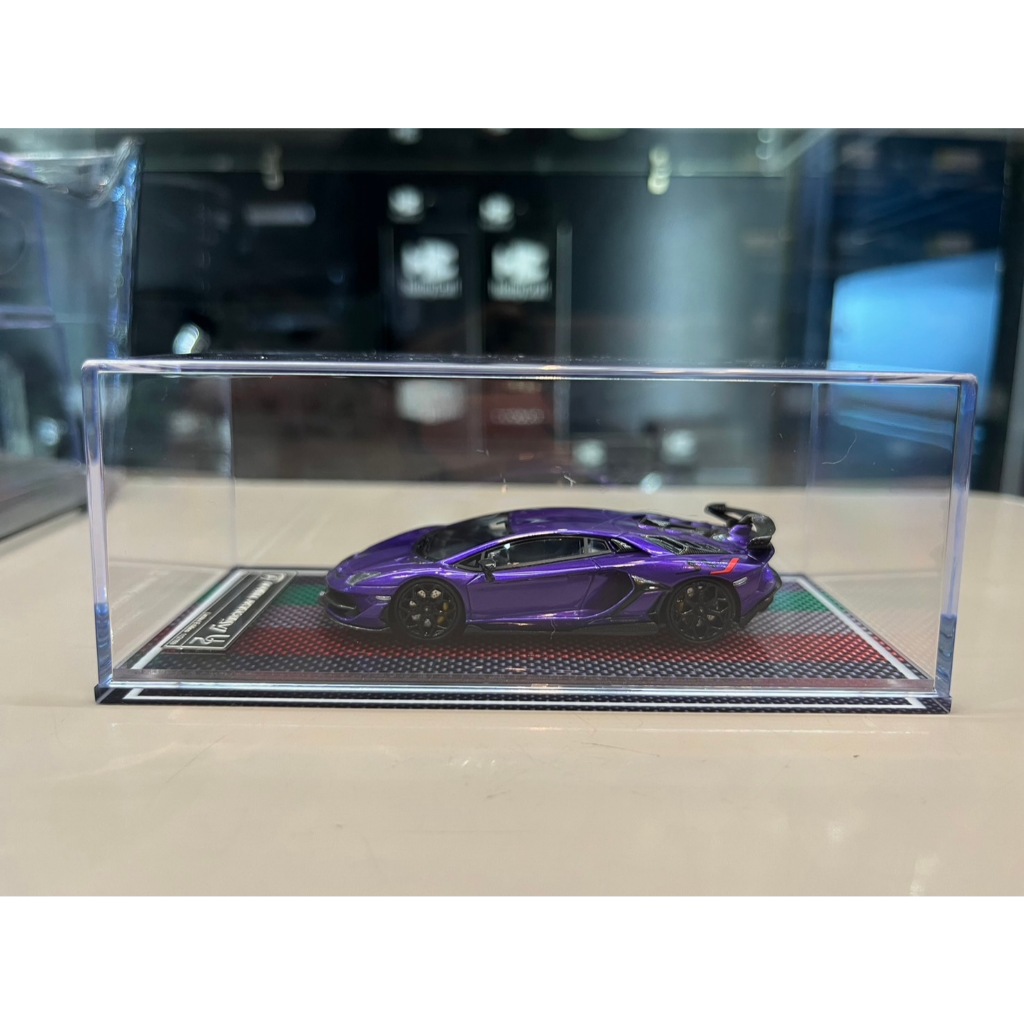 Model 1/64 Novitec Aventador SVJ Purple