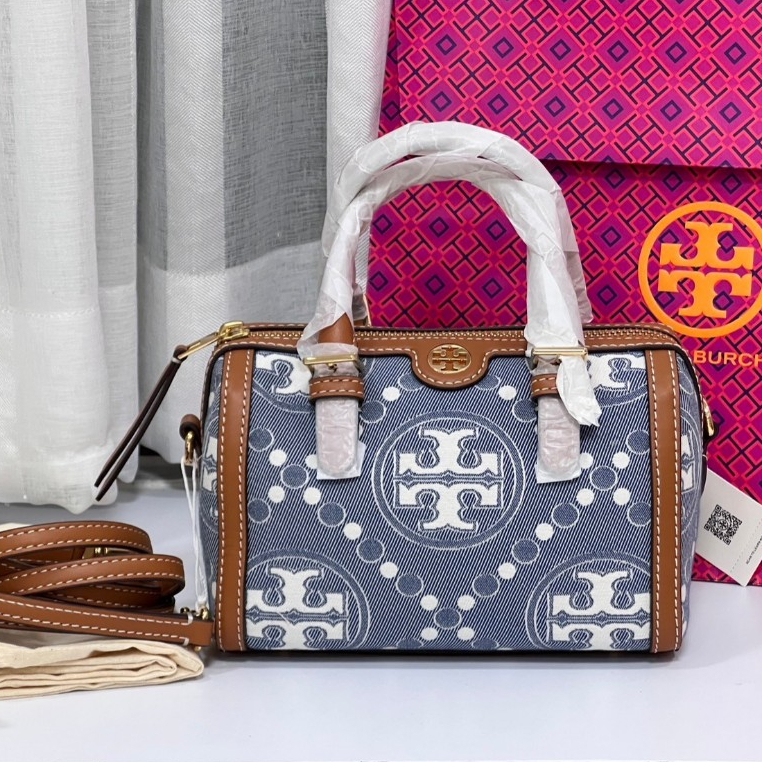 Tory Burch Petite T Monogram Denim Barrel Bag แท้ 💯%