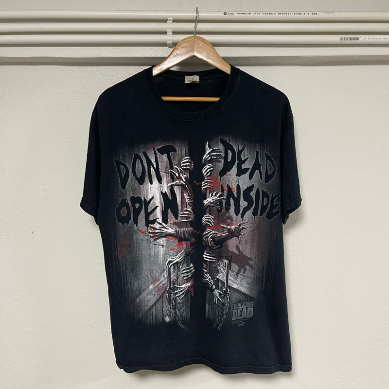 เสื้อมือสอง The Walking Dead - Don’t Open Dead Inside (S12)