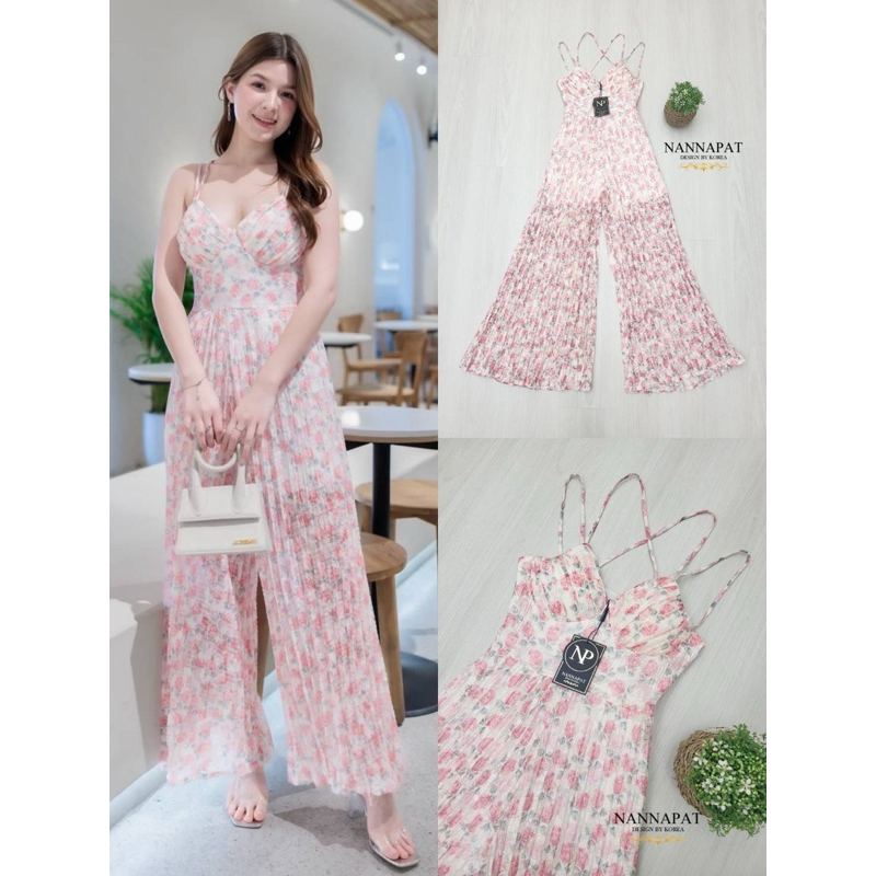 M9 งานป้าย Nannapat Jumpsuit จั๊มสูทขายาวอัดพลีทลายดอก สไตล์ลำลอง สำหรับผู้หญิง เสื้อผ้าแฟชั่นผู้หญิ