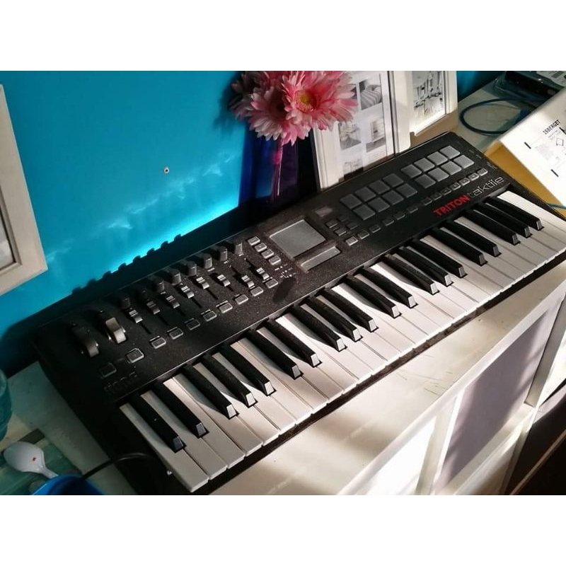 keyboard controller korg triton taktile