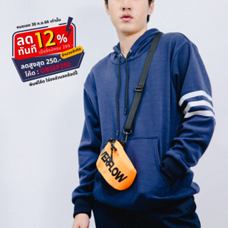 [ พิมพ์ OBSEP250 ลด 12% ขั้นต่ำ 299.- ลดสูงสุด 250.- ] เสื้อกันหนาว ฮู้ด สกีนลาย HOODIES