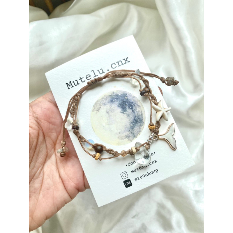 กำไลข้อมือเชือกถัก handmade (whale earth tone)