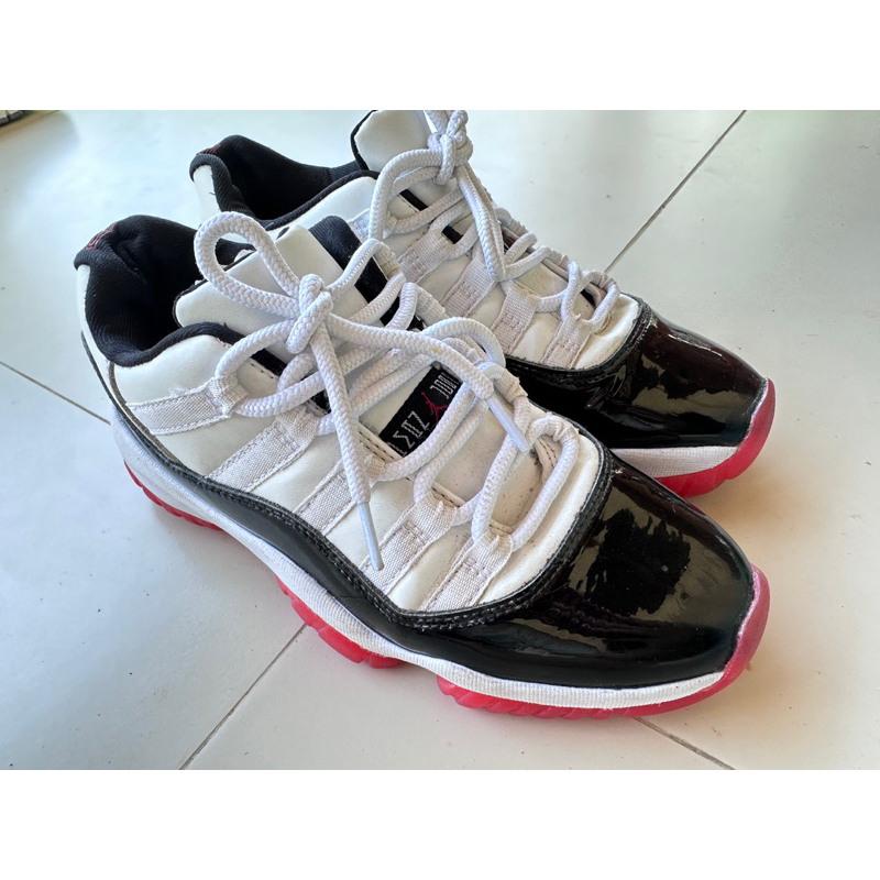 แท้💯Nike Air Jordan 11 Retro Low "Concord Bred" มือสอง