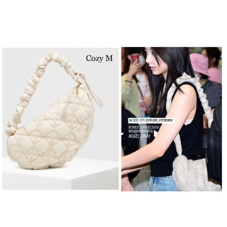 พร้อมส่ง แท้ 💯% New Carlyn Cozy bag M ปรับสายได้ COZY H72303010(I) Ivory