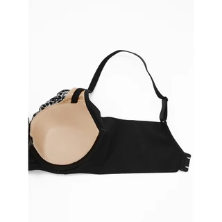 Sabina เสื้อชั้นใน มีโครง Seamless Fit รุ่น Perfect Bra รหัส SBD9026BK สีดำ