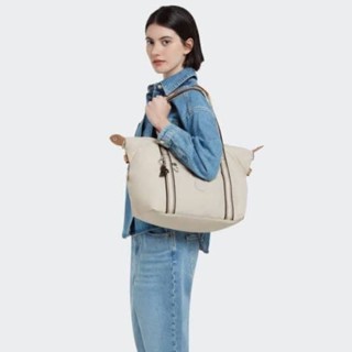 👜👜New Kipling toteสี Light Sand สีครีม สายดำลาย