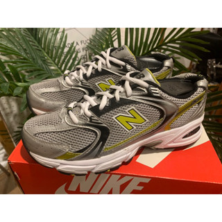 ⚪️🟡NEW BALANCE MR530SC - Silver Yellow  มือสอง ของแท้ 100%🎱💯💯💯  🔹Size 6.5 US / 39.5 EUR / 24.5 CM