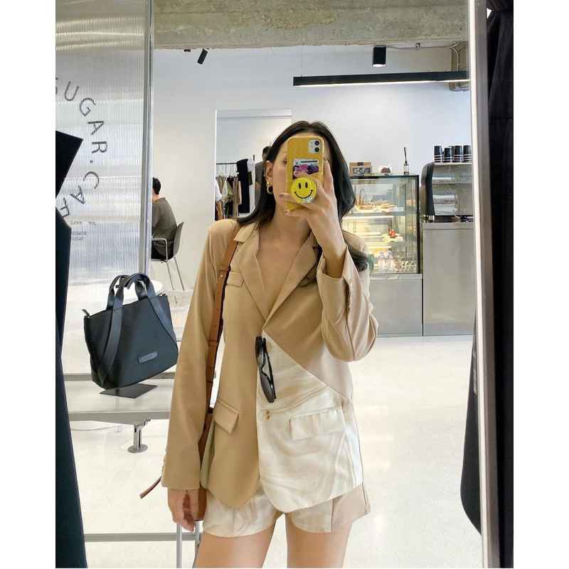 Loonnystore🌹 Jay Blazer สีเบจ - Freesize (ราคา shop 590.-) *new but washed