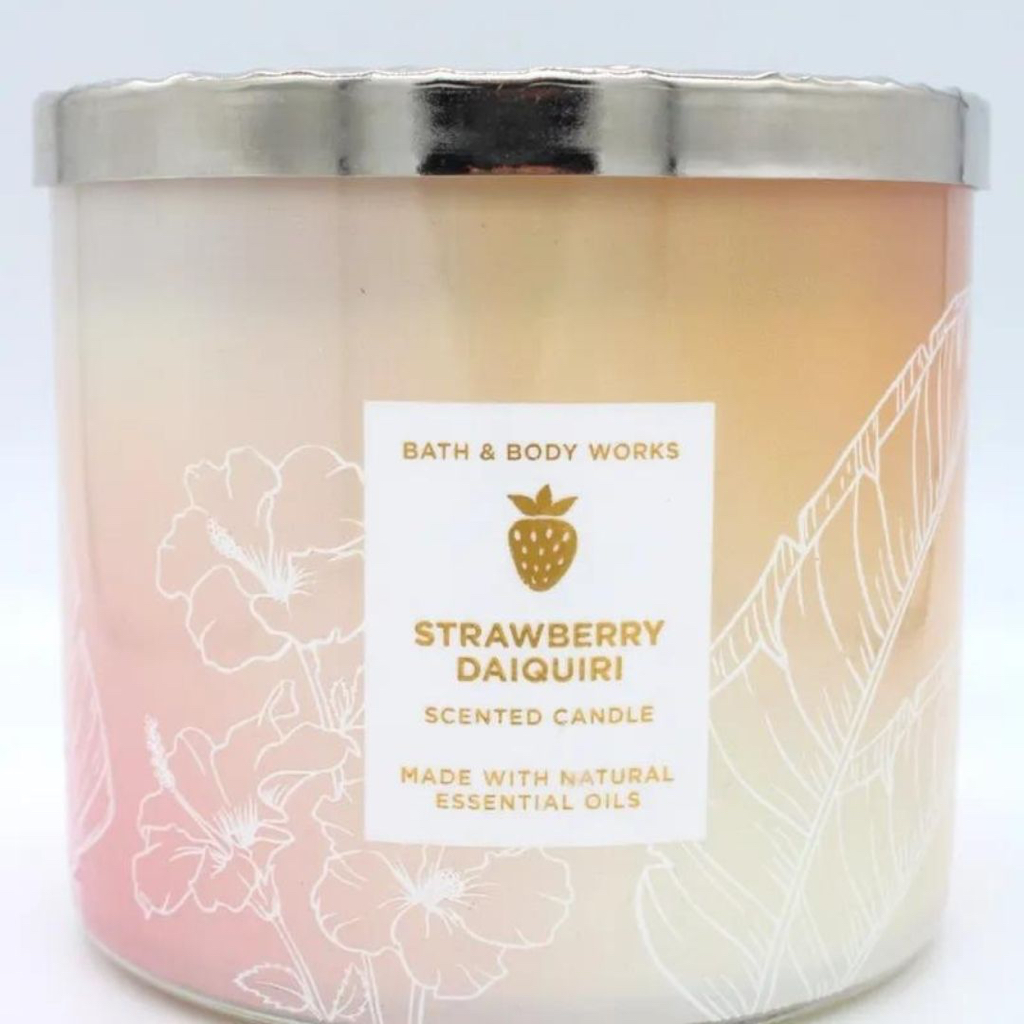 (แท้) Bath & Body works 3 wicked Candle เทียนกลิ่น Strawberry Daiquiri แนวฟรุ๊ตตี้หวานๆ